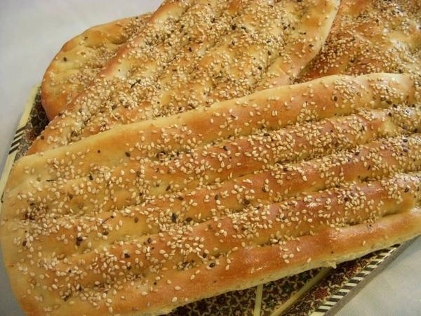 طرز تهیه نان بربری خانگی